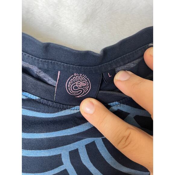 Forward Madison Football Club AOP Men's sz L UK Sport Blue Wave TShirt - Picture 3 of 7